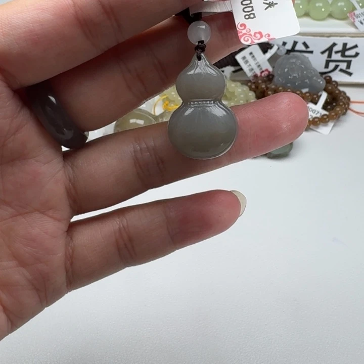 和田玉吊坠(赠链)未镶嵌17