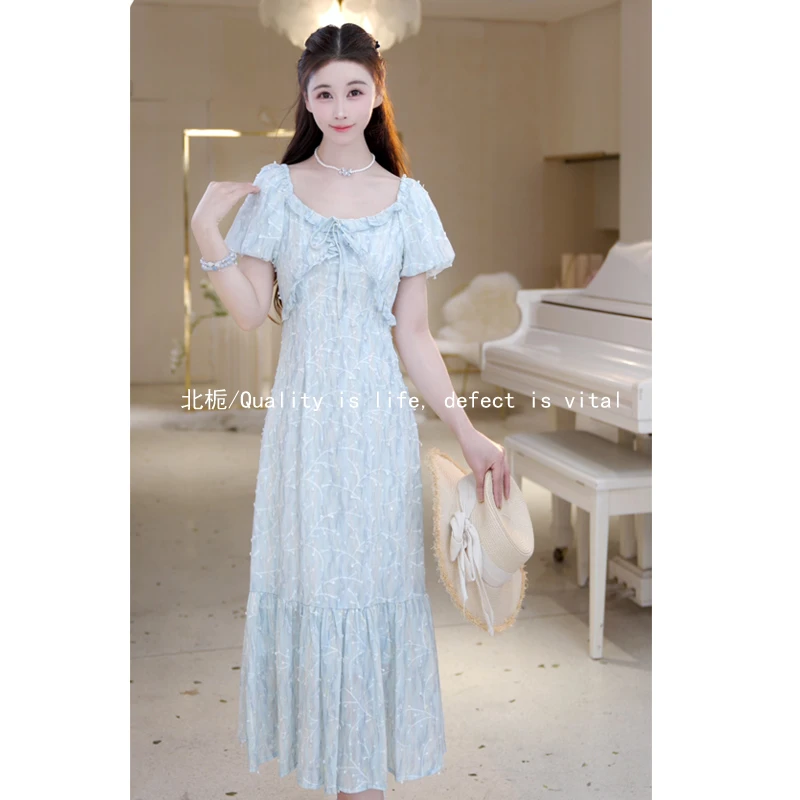 【彩枝】立体绣花木耳边连衣裙 812704