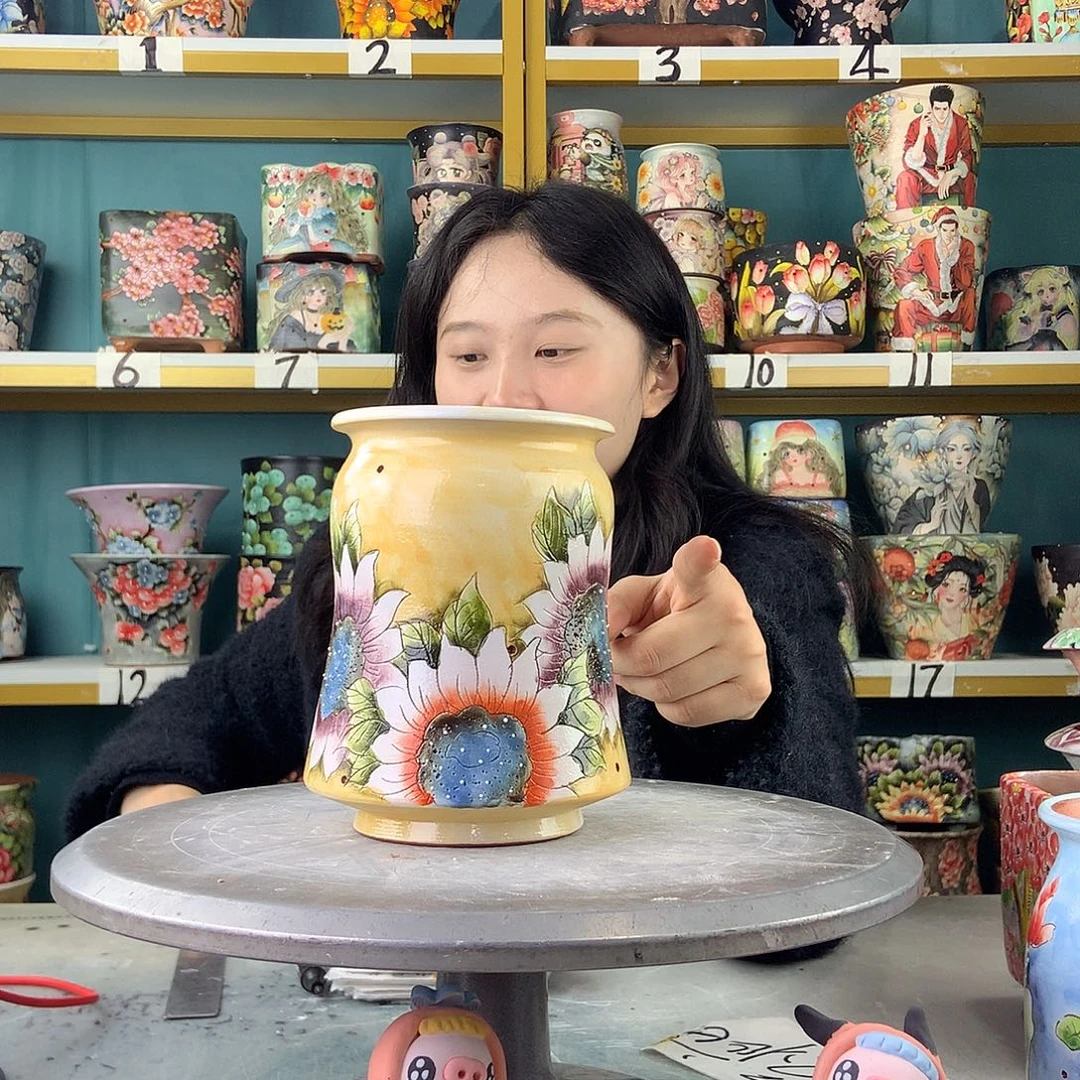 陶景德镇手工花盆186