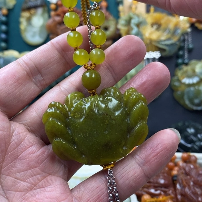 【闪购商品】蛇纹石玉未镶嵌吊坠