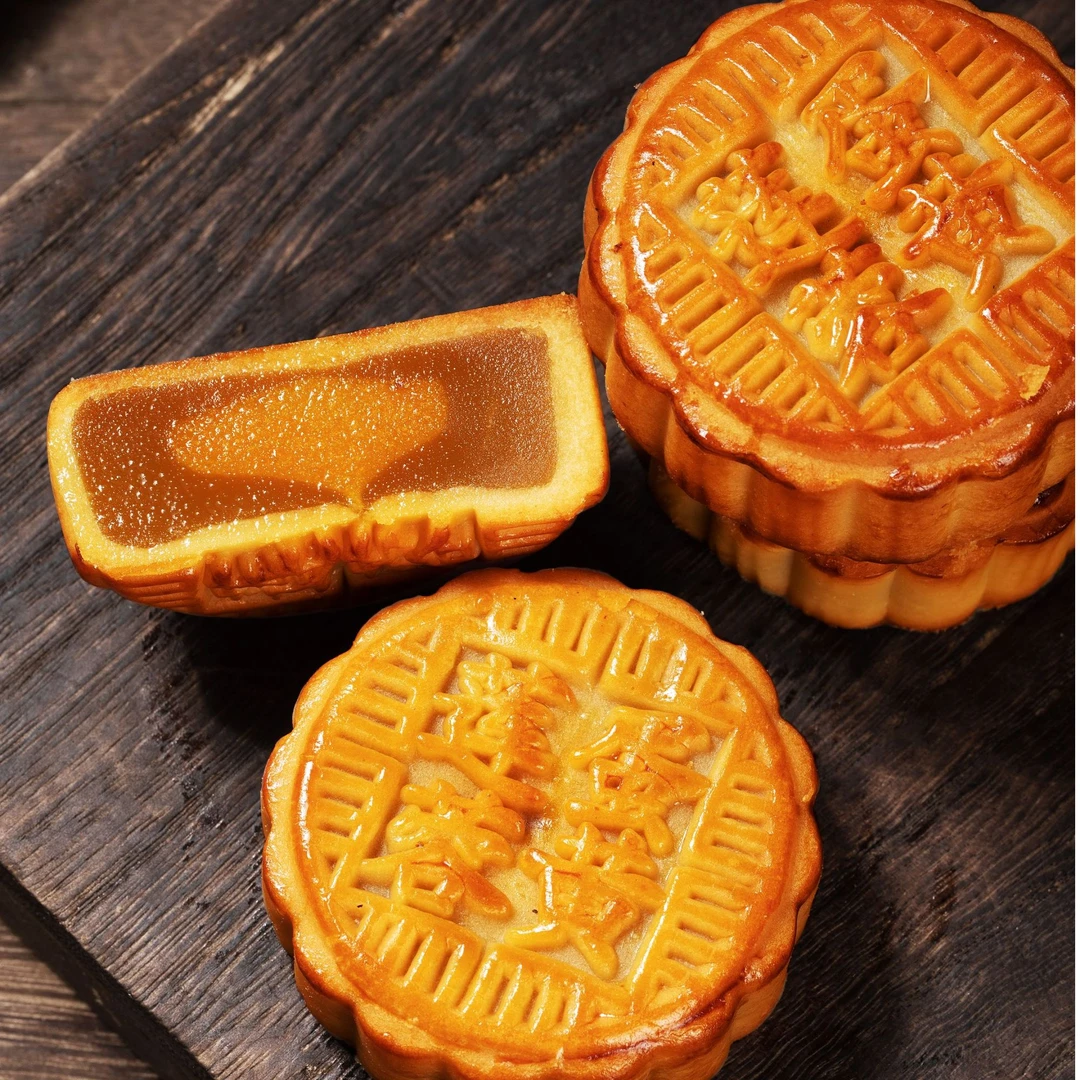 【工厂直销】100g广式莲蓉蛋黄豆沙蛋黄中秋月饼糕点点心零食批发