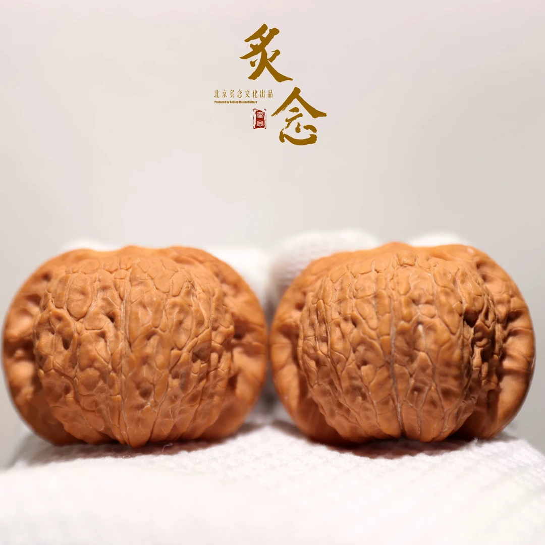 血麒麟 · 43.5-44-33 一物一图 文玩好物