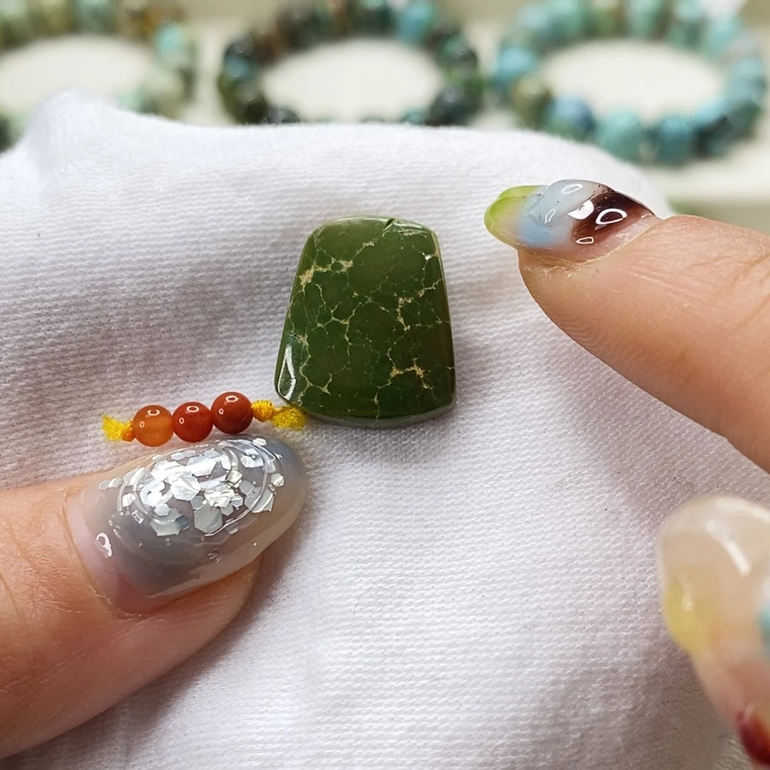 南红玛瑙未镶嵌珠宝奇石