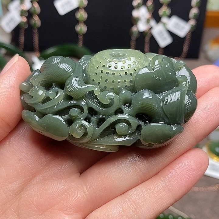 和田玉未镶嵌摆件