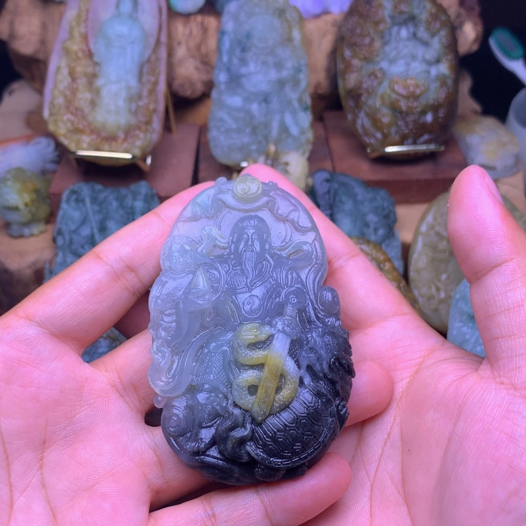 逆***央定制翡翠未镶嵌翡翠