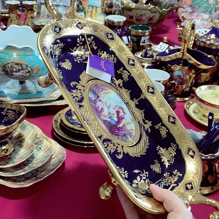 碗微瑕…………………………………………