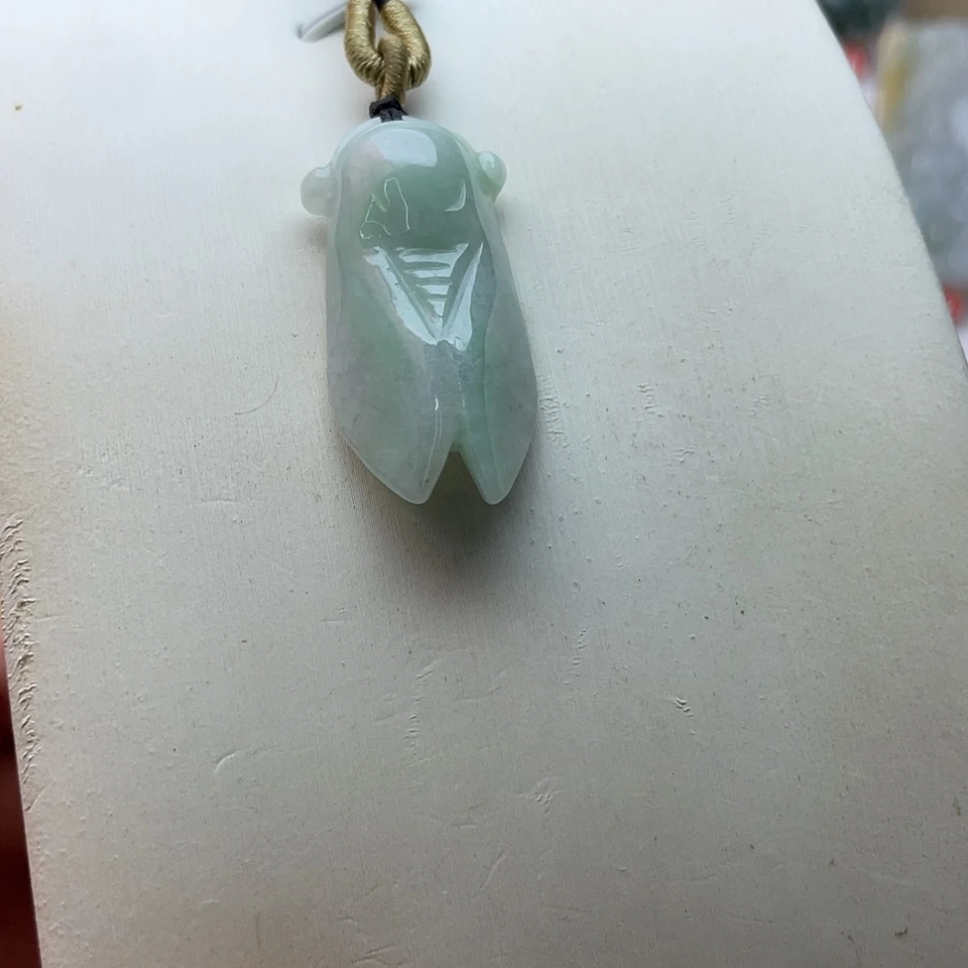 【闪购商品】翡翠未镶嵌颈饰金蝉