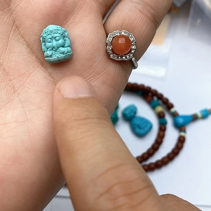 未镶嵌南红玛瑙珠宝奇石