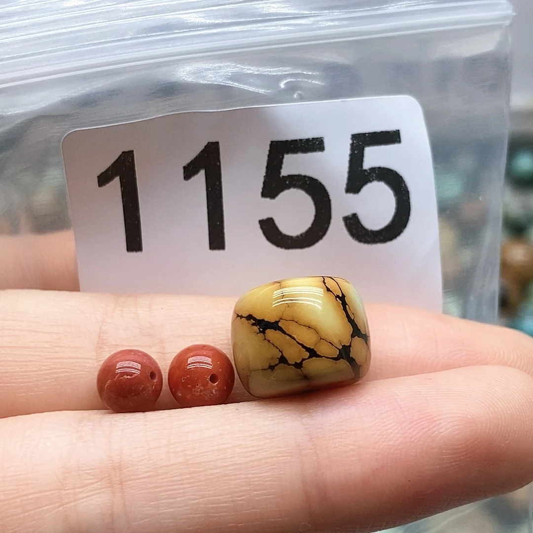 南红玛瑙未镶嵌颈饰