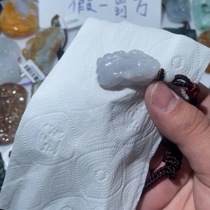 翡翠项链未镶嵌天然