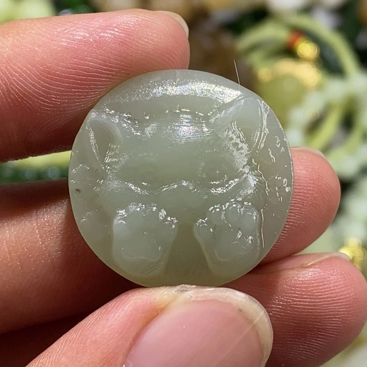 和田玉未镶嵌车挂