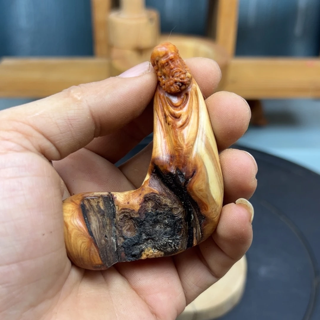 蓝***水木崖柏木摆件手把件