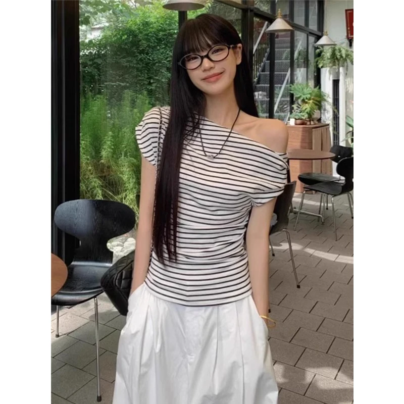 露肩条纹斜肩短袖T恤女夏季新款辣妹修身显瘦气质一字肩打底上衣