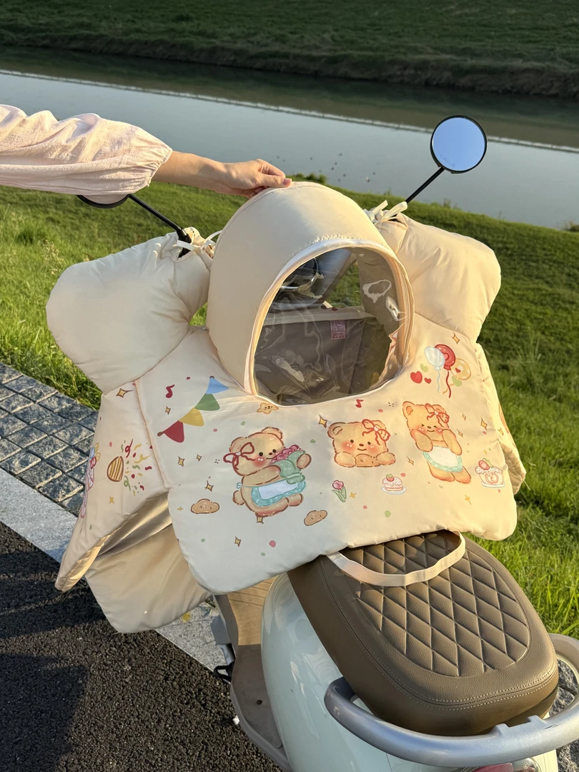 麦几酱酱冬季亲子天窗开叉电动车挡风被加绒内里防风被原创设计