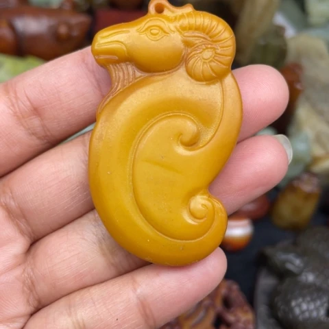 和田玉未镶嵌颈饰48