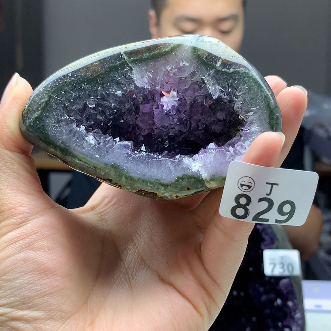 未镶嵌大型摆件（非配饰）水晶