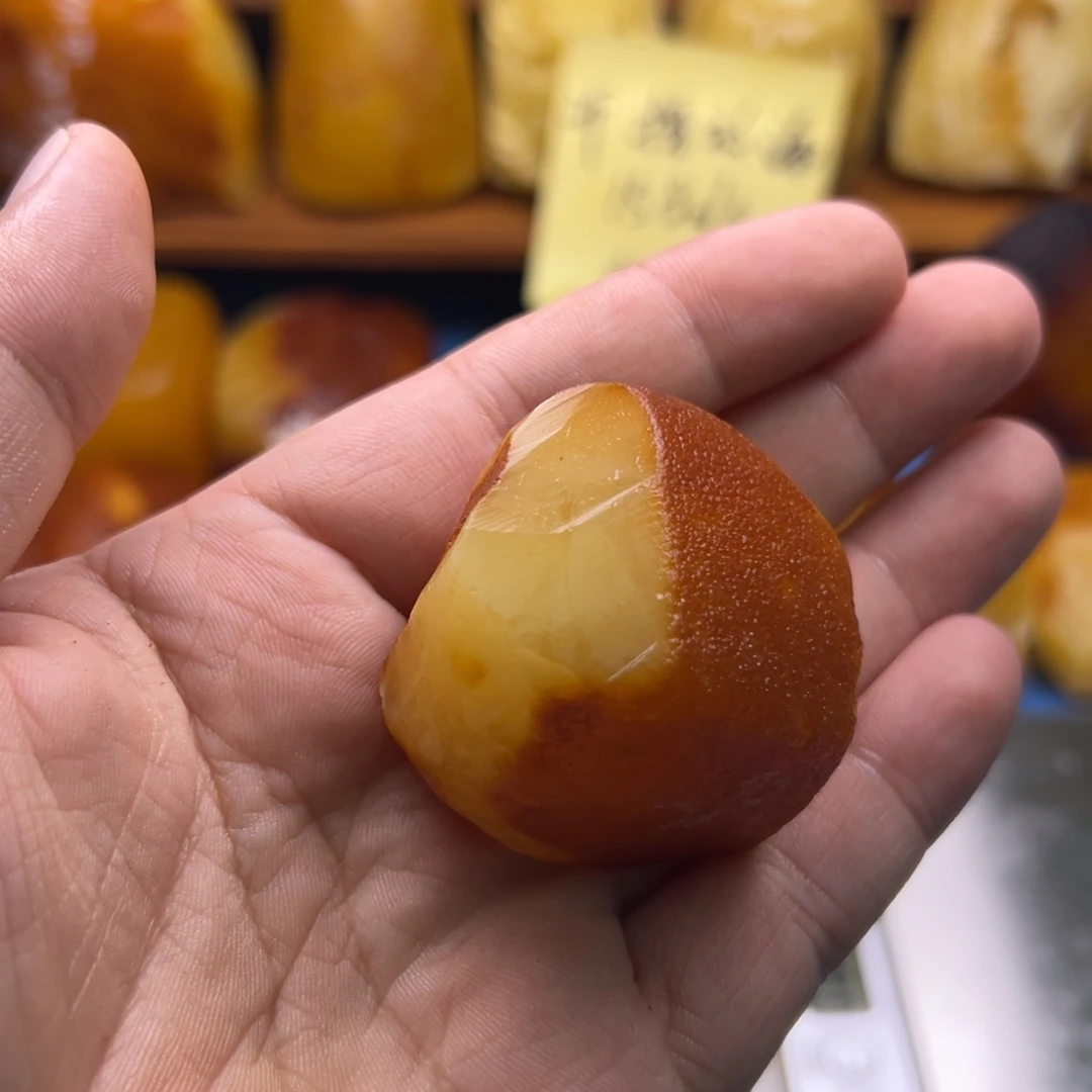 ****年定制琥珀未镶嵌琥珀蜜蜡