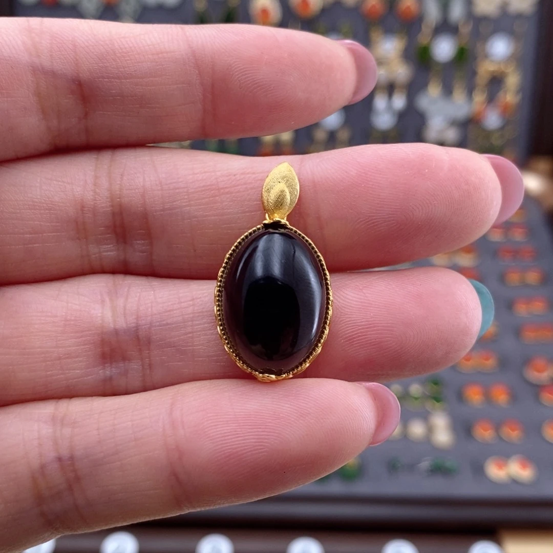 颈饰银S925镶嵌和田玉