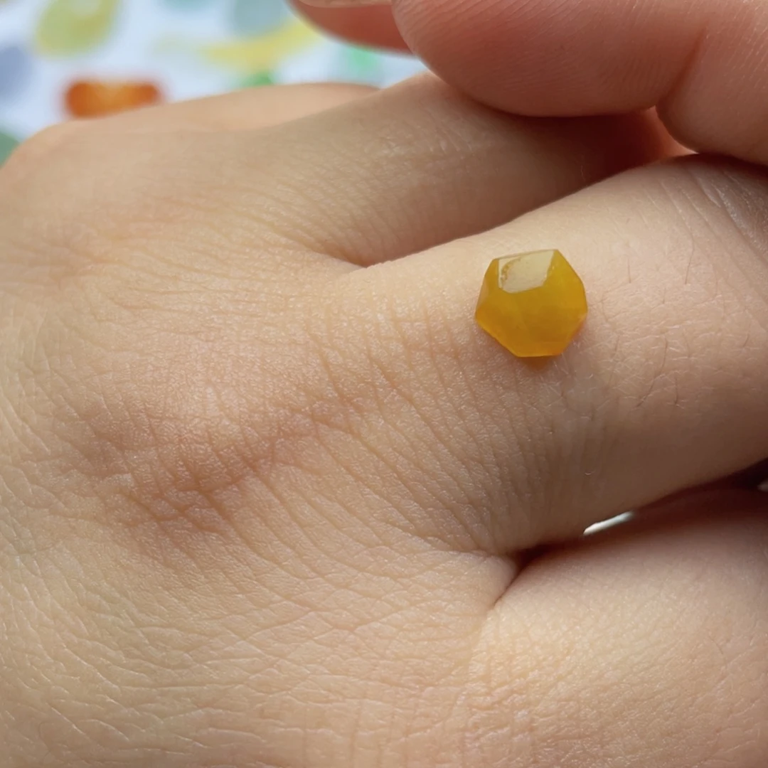 定制翡翠未镶嵌切割面