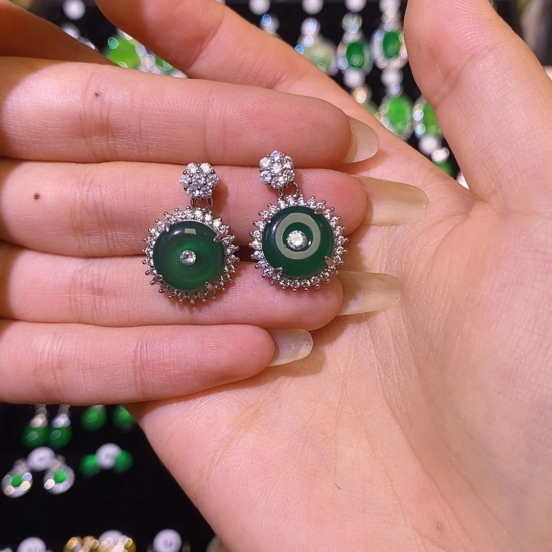 玛瑙/玉髓颈饰合金