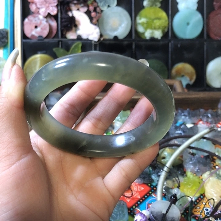 未镶嵌岫玉岫玉手镯
