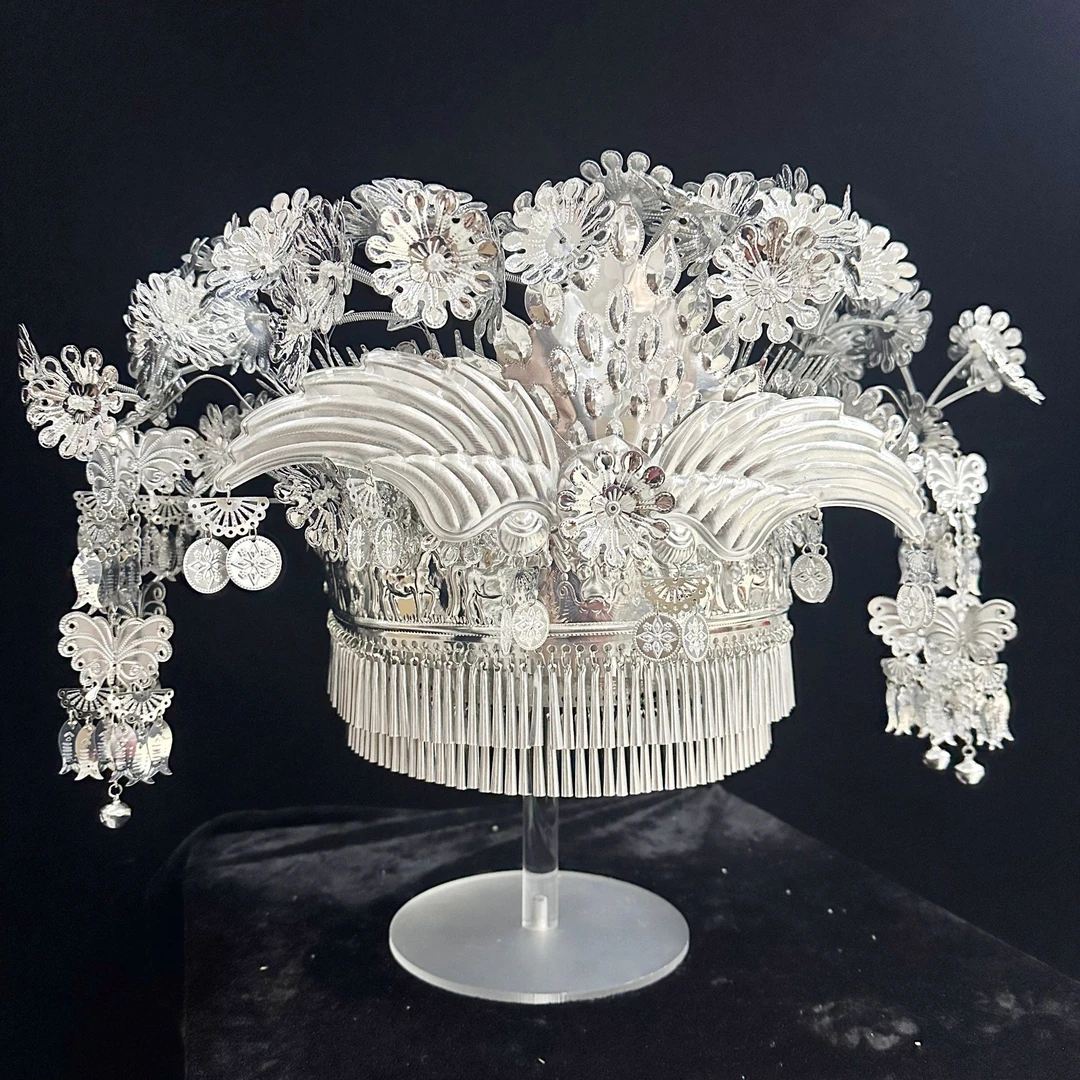 广西云南贵州湖南少数民族苗族帽子不氧化不褪色新款大孔雀长流苏