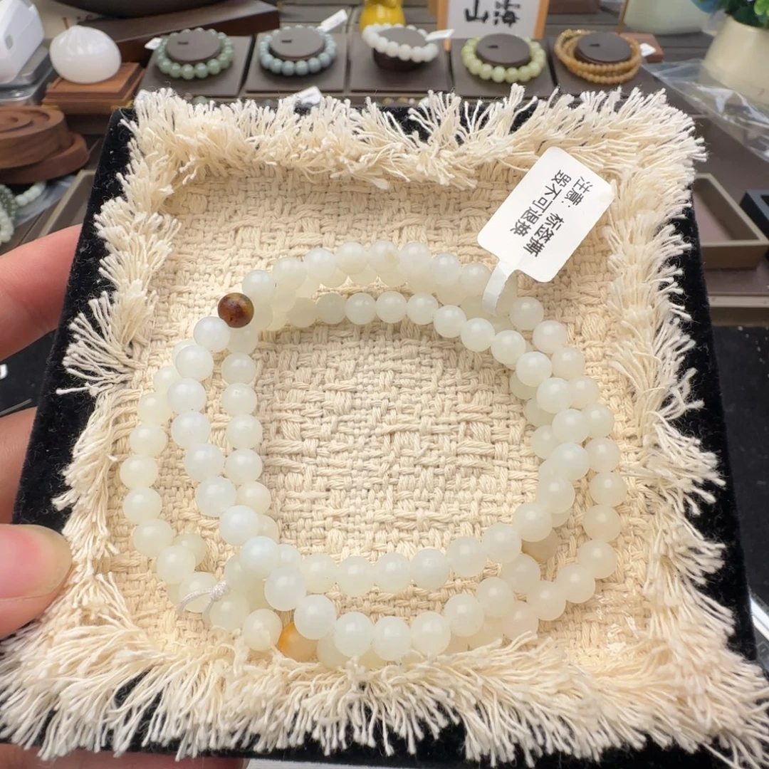 和田玉未镶嵌手链卡6带皮俄白玉108，3-5