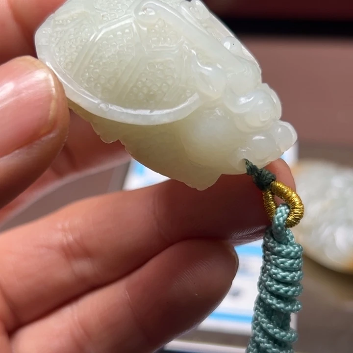 七***南和田玉未镶嵌颈饰