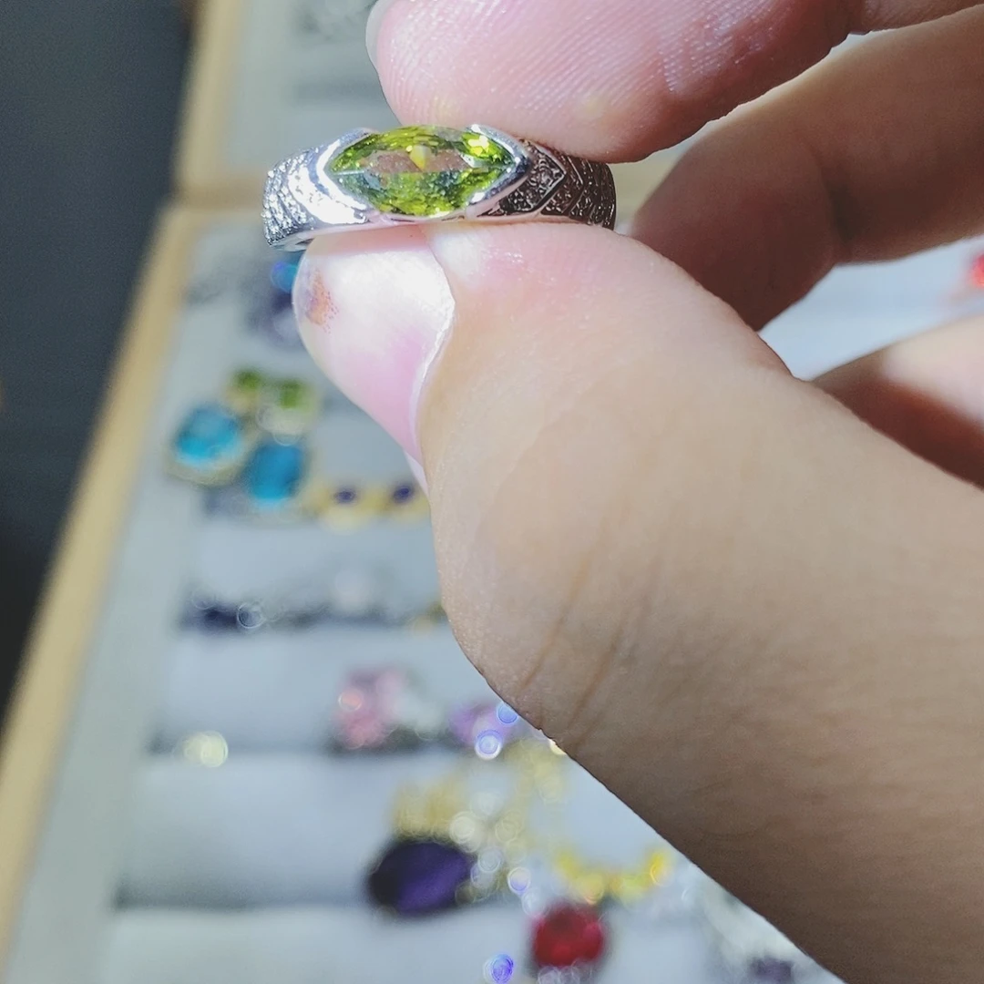 【闪购商品】水晶戒指银S925镶嵌
