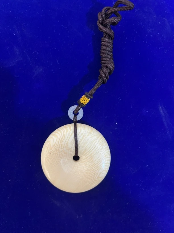 精品高端猛犸牙平安扣