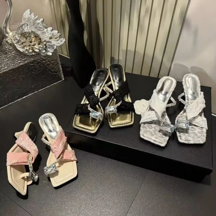 法式绝美凉拖鞋女士夏季2025新款外穿网红鸽子蛋水钻配裙子高跟鞋