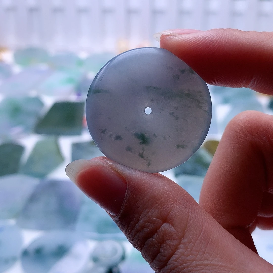 L***惜定制翡翠未镶嵌翡翠