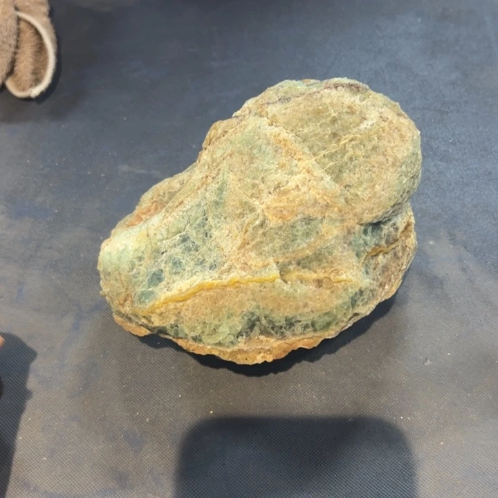 贴***春瓷片拾六家的瓷器瓷器