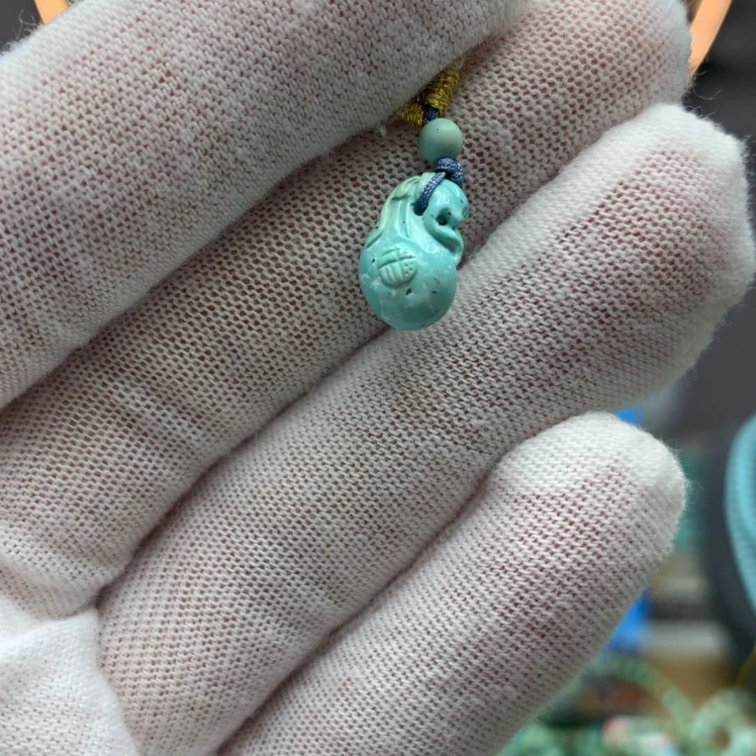 绿松石挂件未镶嵌