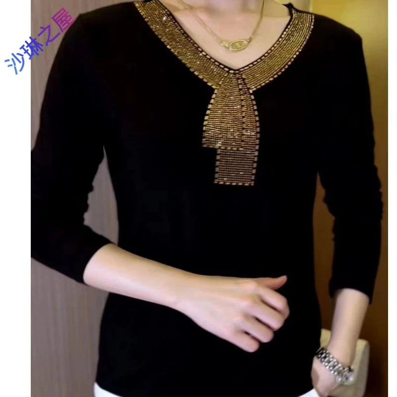 新款2025洋气女修身显瘦长袖烫钻春季薄款百搭时尚T恤黑色V领上衣