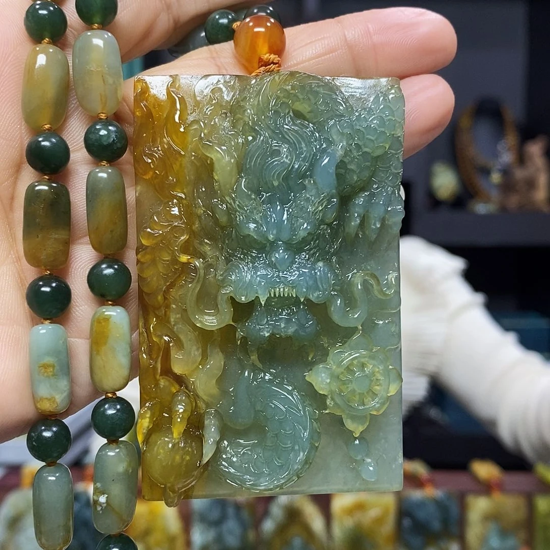 未镶嵌岫玉挂件吊坠