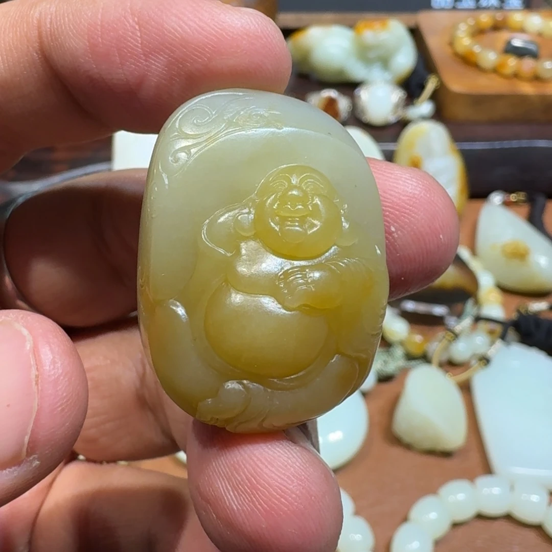和田玉未镶嵌手串