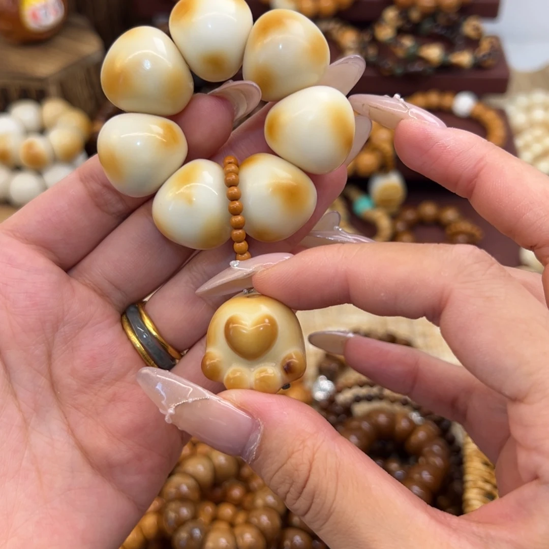 安***妮手串菩提根/象牙果手捻猫爪