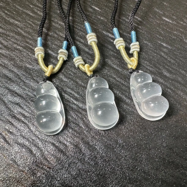 【晶雅颂】 白水晶四季豆吊坠 多样性发一件 LM2044