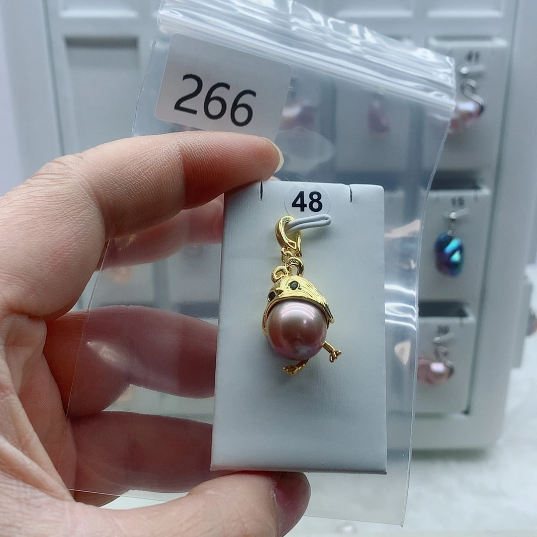 合金淡水珍珠吊坠(不含链)