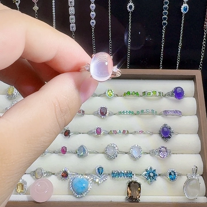 银S925镶嵌芙蓉石戒指