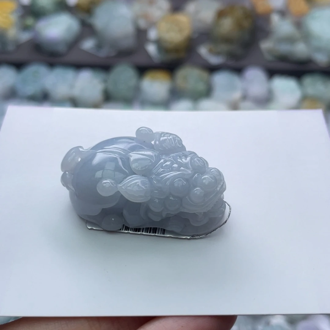 翡翠颈饰未镶嵌貔貅