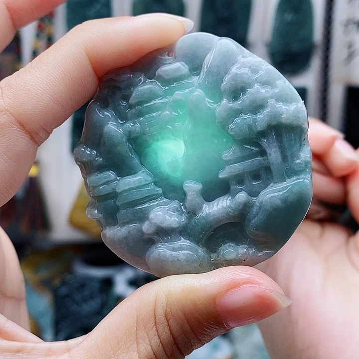 翡翠未镶嵌颈饰翡翠