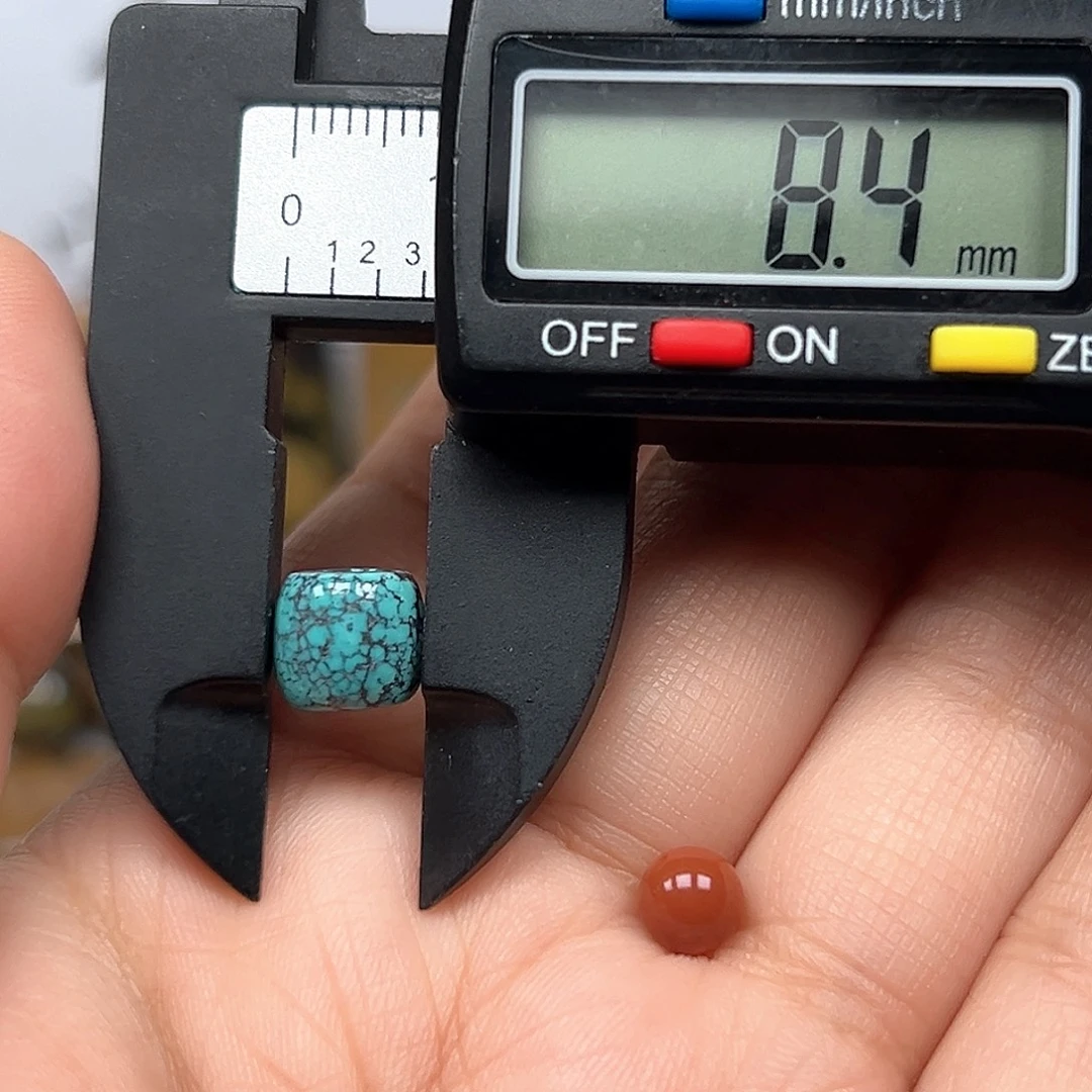 南红玛瑙未镶嵌珠宝奇石