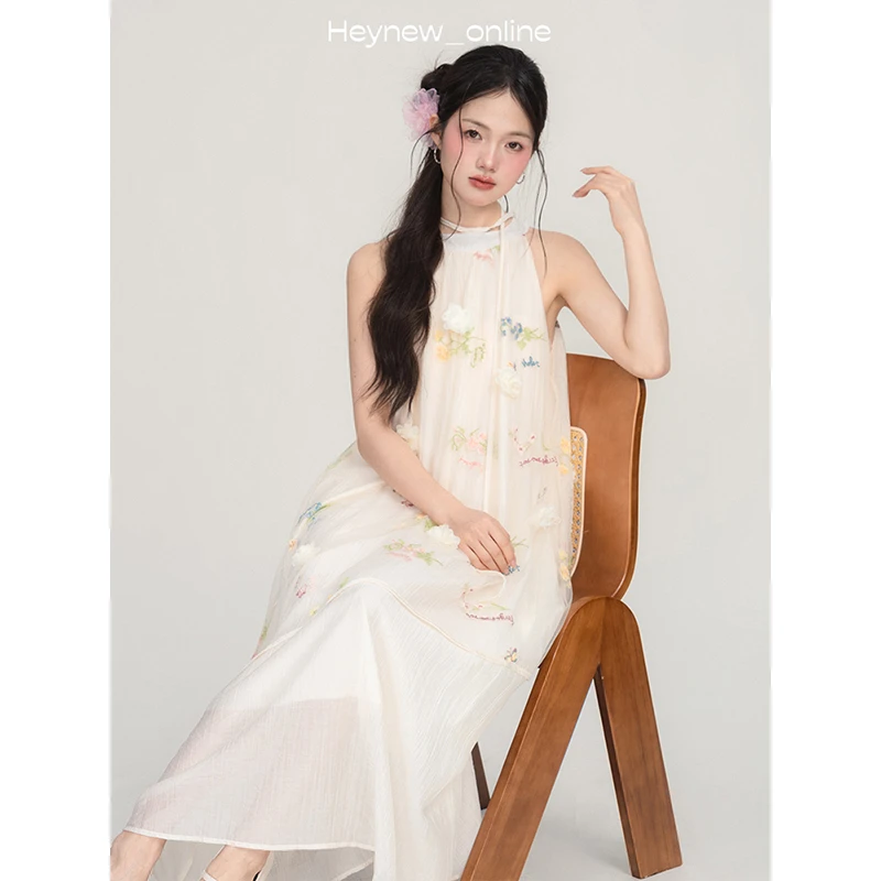 LOVEHEYNEW杏色立体花朵刺绣网纱挂脖无袖连衣裙女长裙-5C1040