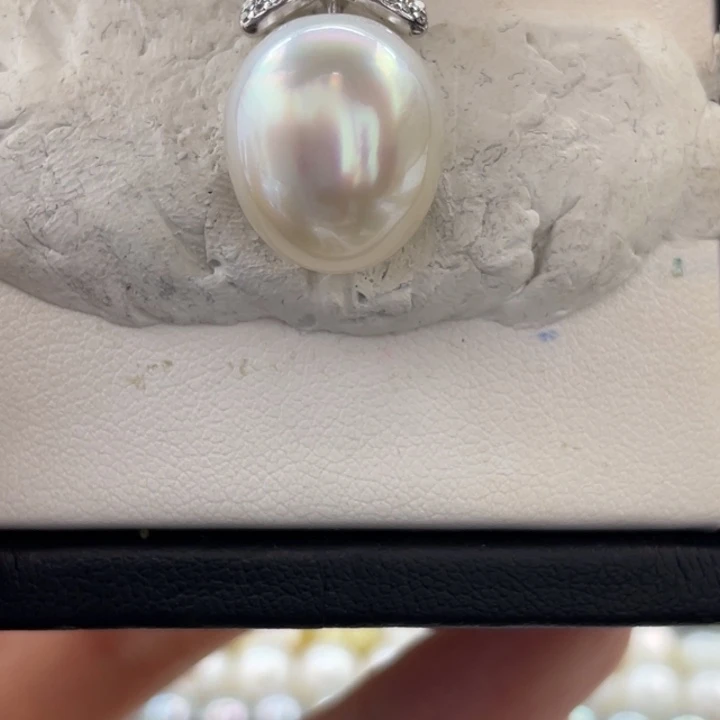 颈饰未镶嵌海水珍珠宝石彩虹光