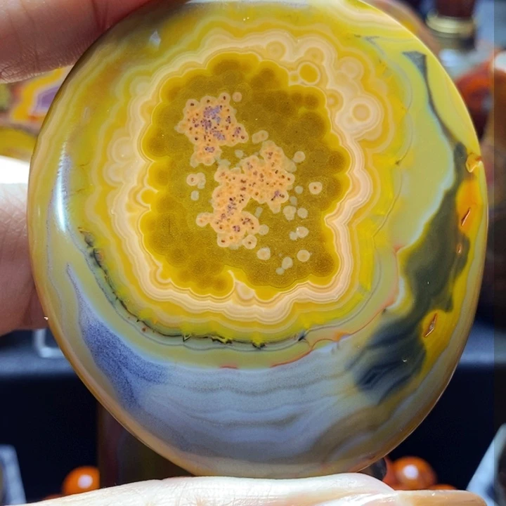 玛瑙/玉髓吊坠(不含链)未镶嵌随*