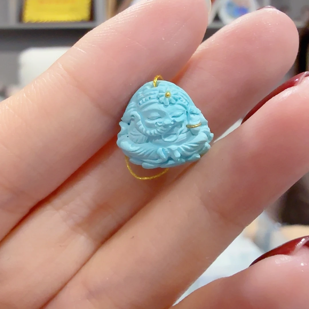 绿松石未镶嵌珠宝奇石