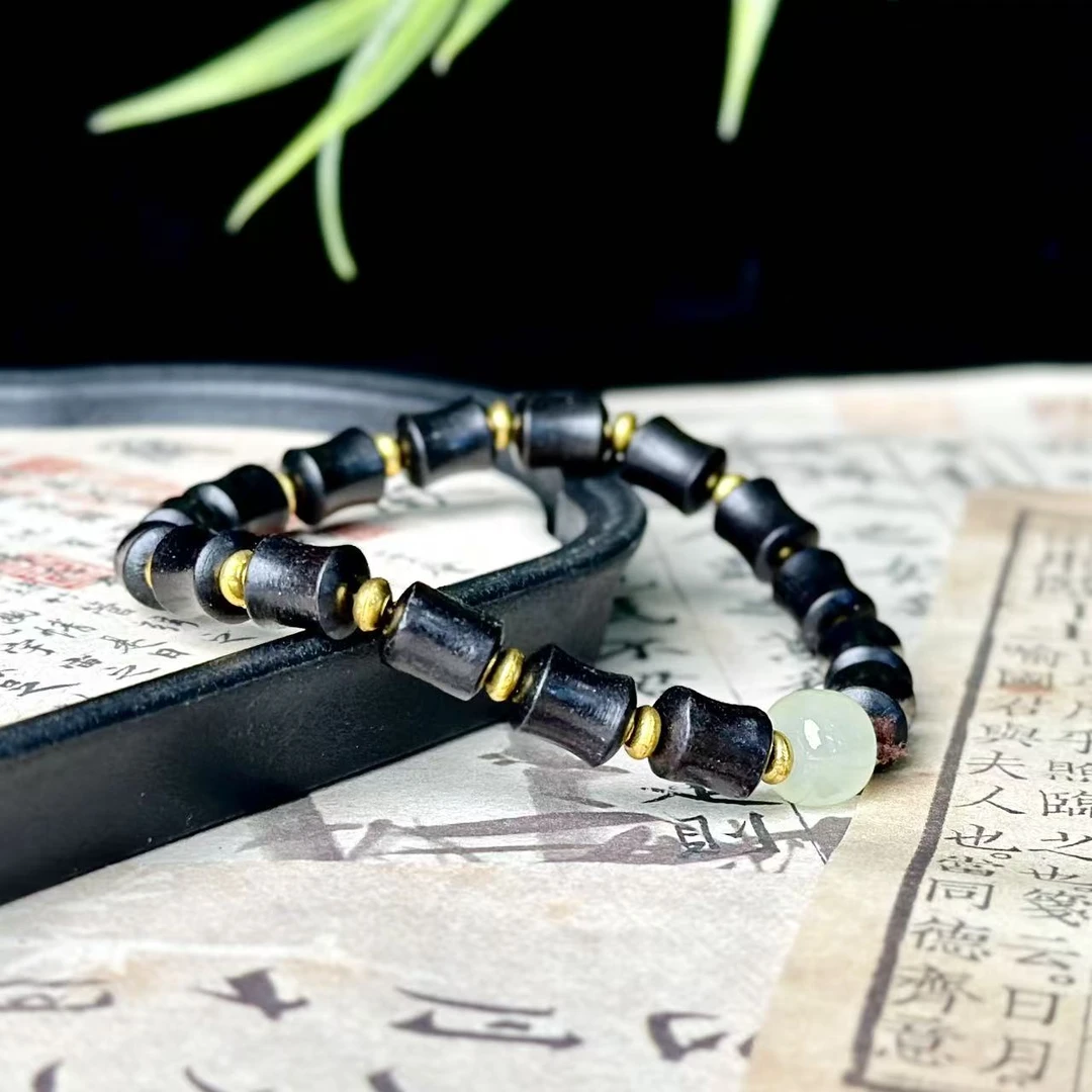 QW071  紫檀手串