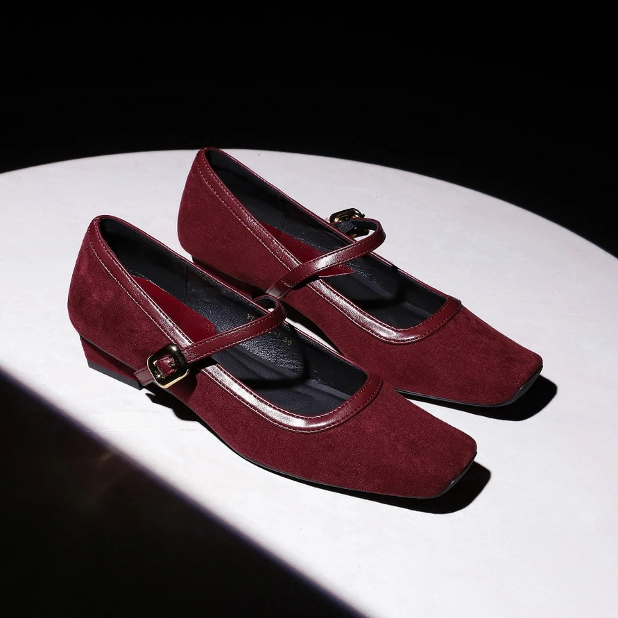 中口6252-1复古简约方头玛丽珍鞋女一字扣绒面粗跟单鞋女通勤工作